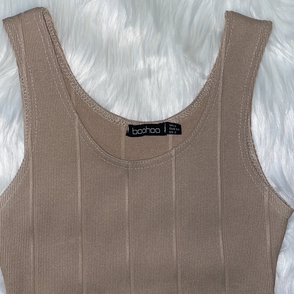 Basic nude top - Picture 3 of 5